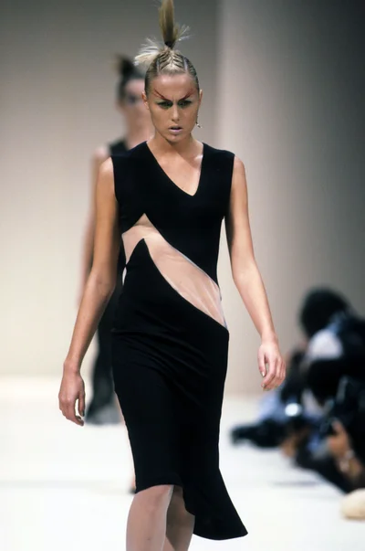Look 19
